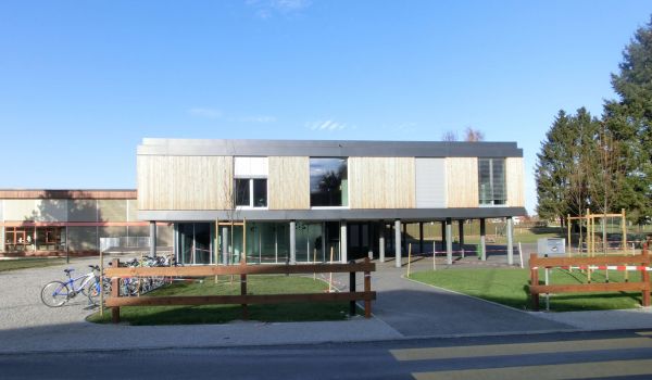 Façades métallique réalisé par AWA