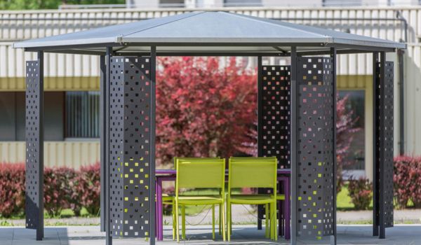 Pergolas métallique réalisé par AWA