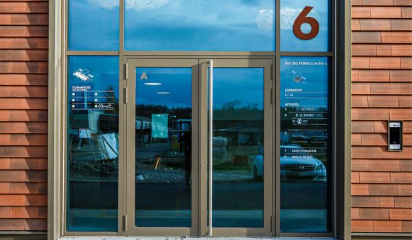 Portes métallique réalisé par AWA